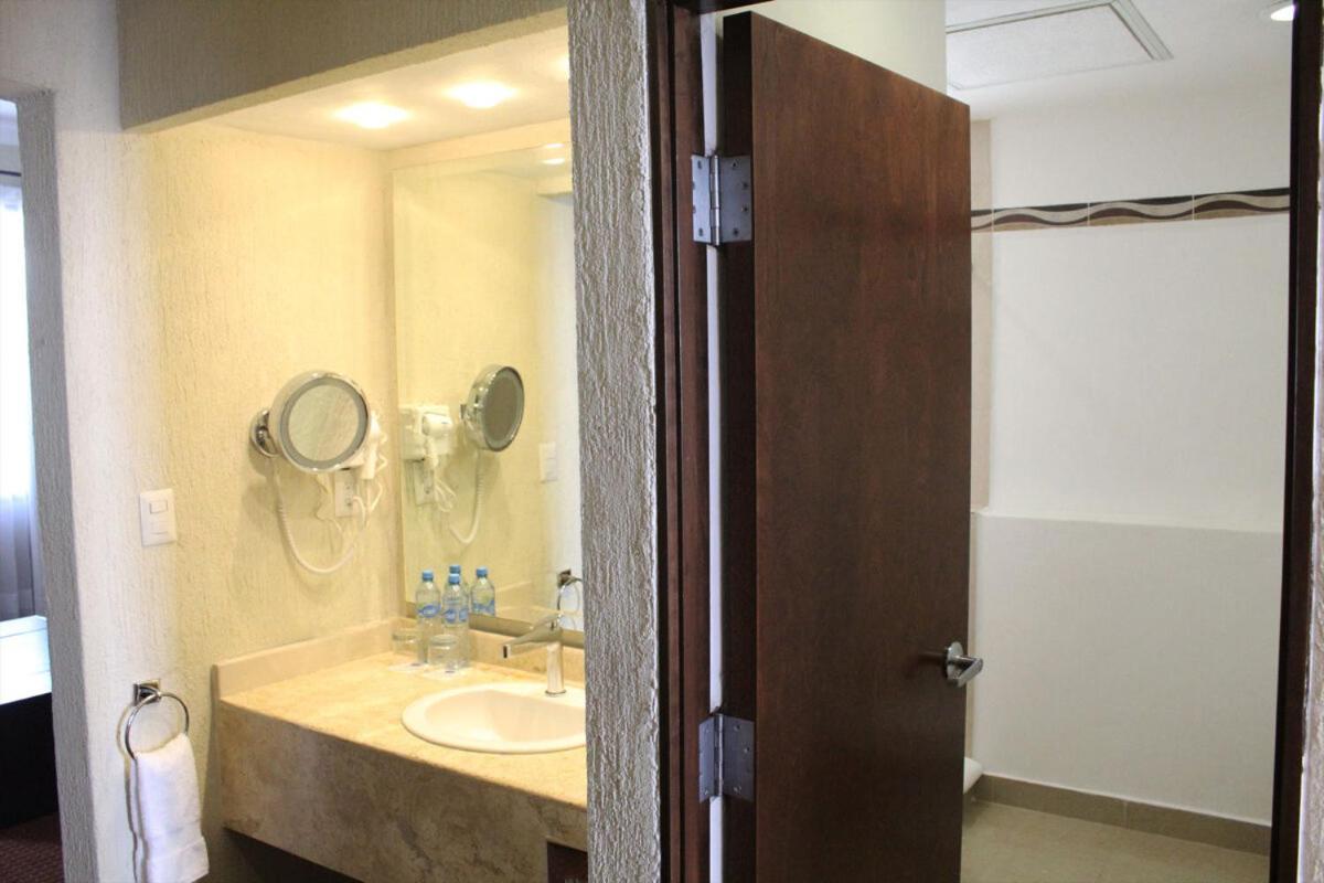 Hotel Hacienda La Venta San Juan del Rio Luaran gambar